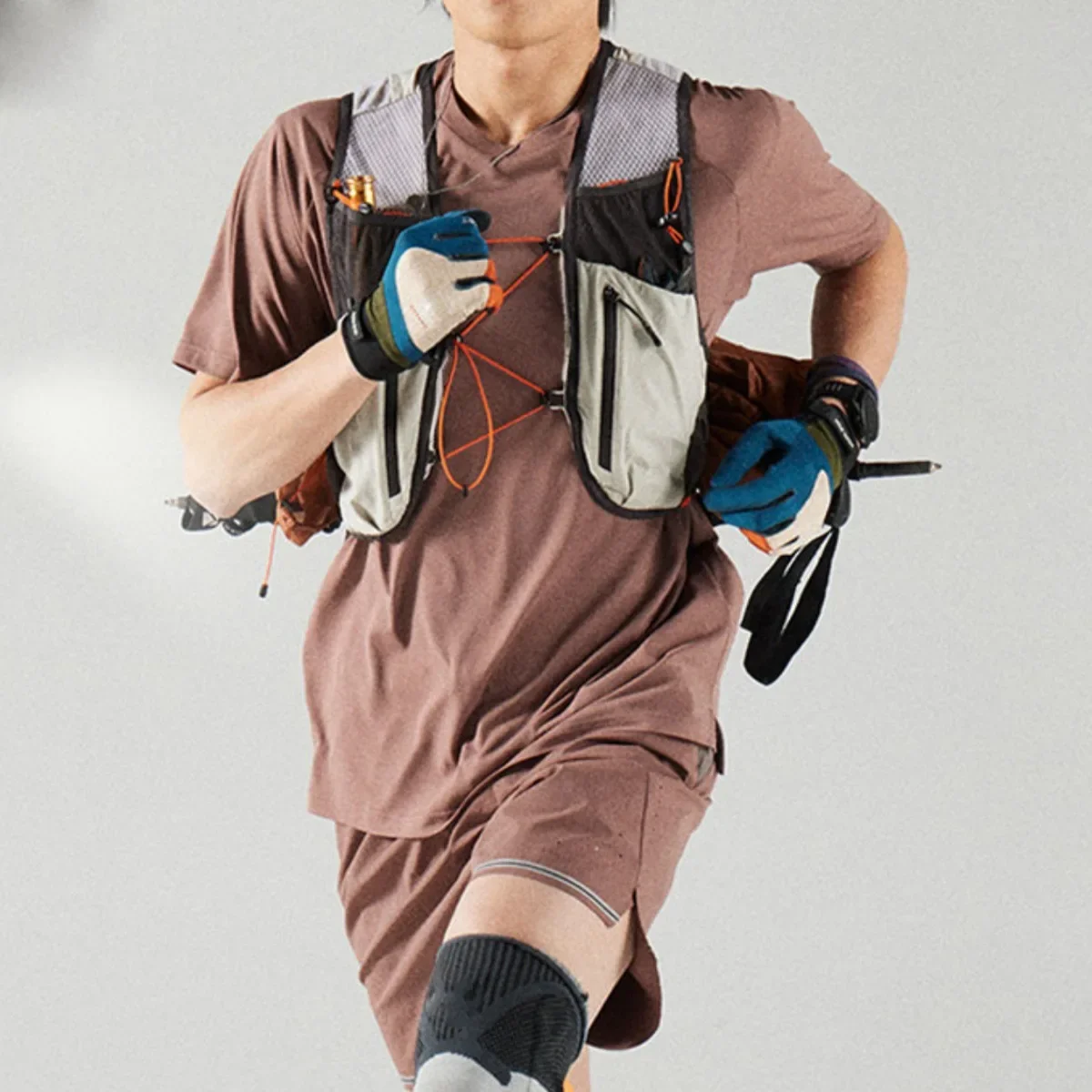 夏用アウトドアハイキング多機能ショルダーオフロードランニング - Outdoor Adventure Vest のレビューと価格